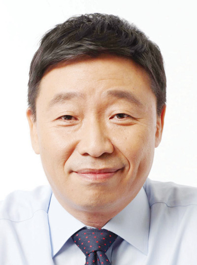 에디터 사진